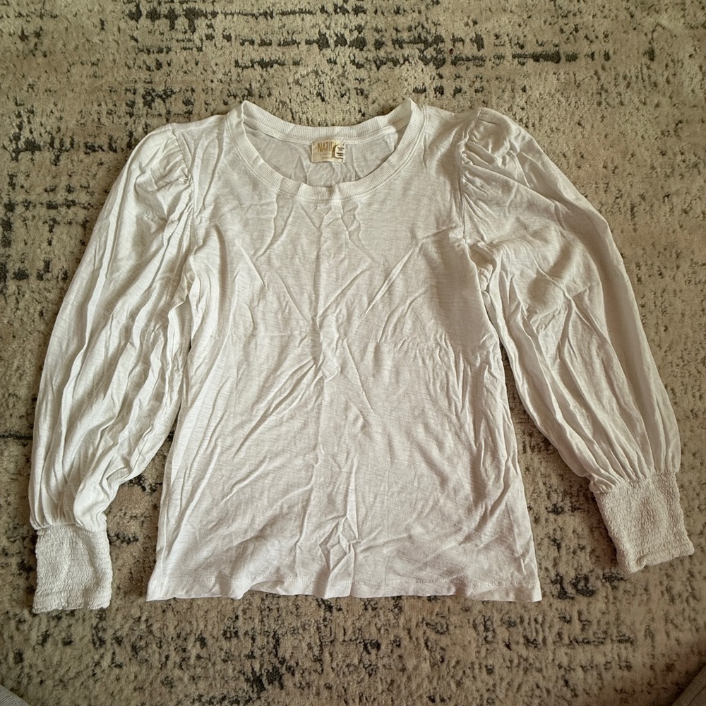 National white long sleeve puff sleeve top